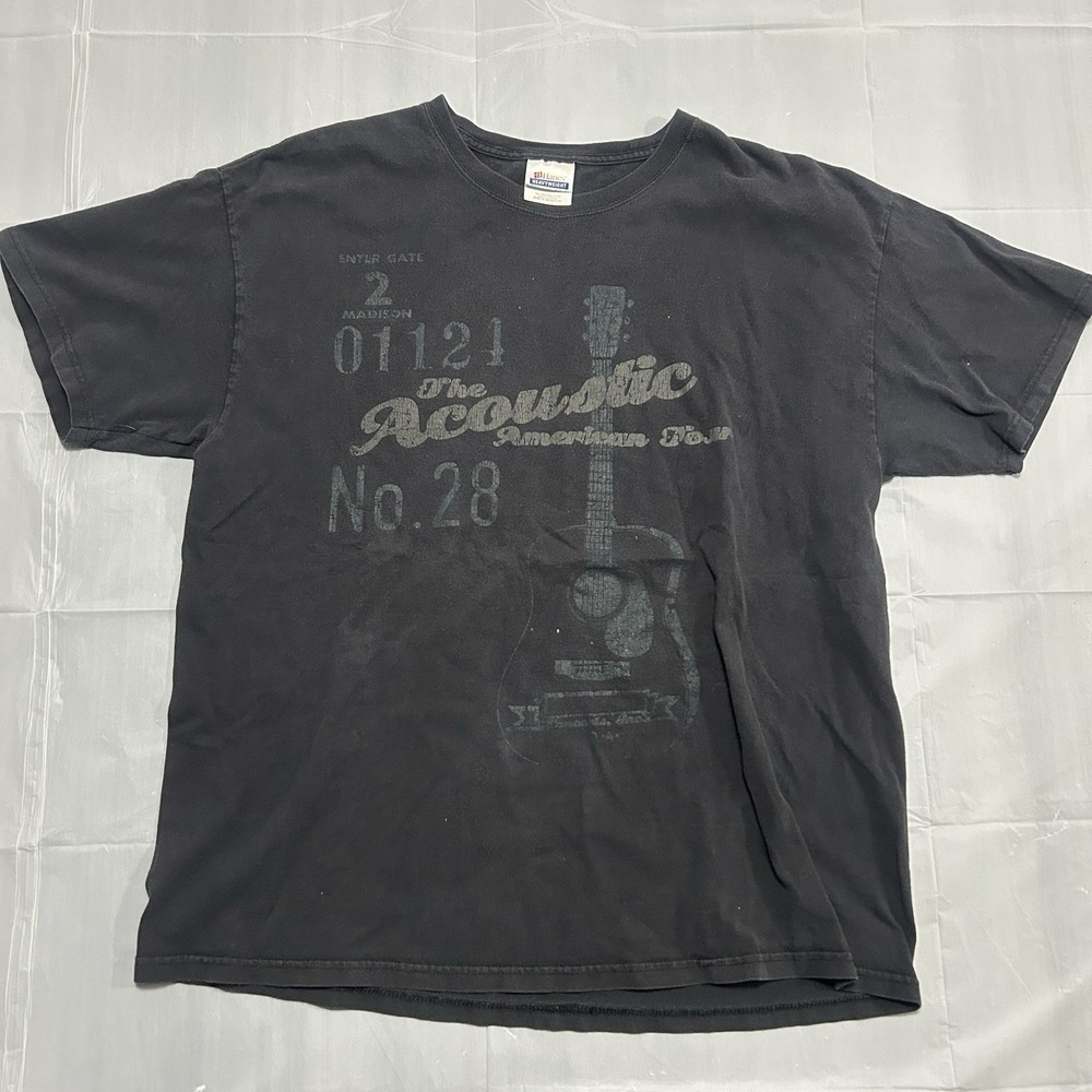 Vintage Hanes T Shirt Mens XL Black Faded Acoustic Guitar Graphic 90s Music